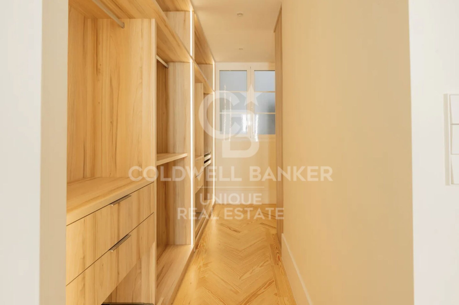 Apartment à Madrid, Espagne 3 chambres, 188 m2 No. 178849