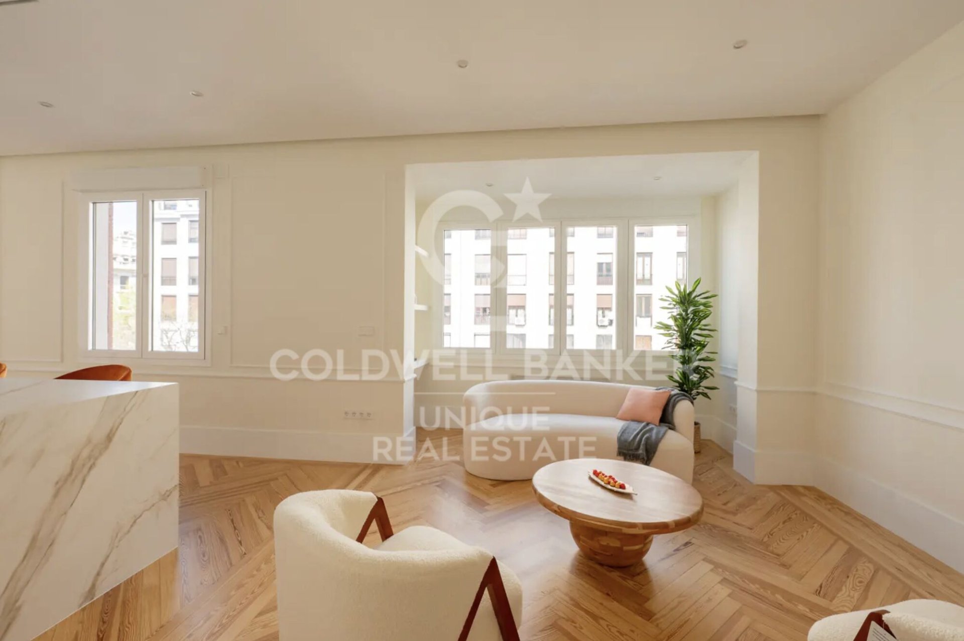 Apartment à Madrid, Espagne 3 chambres, 188 m2 No. 178849