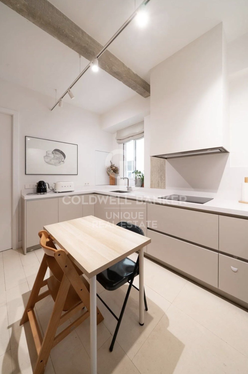 Apartment à Madrid, Espagne 4 chambres, 160 m2 No. 178846