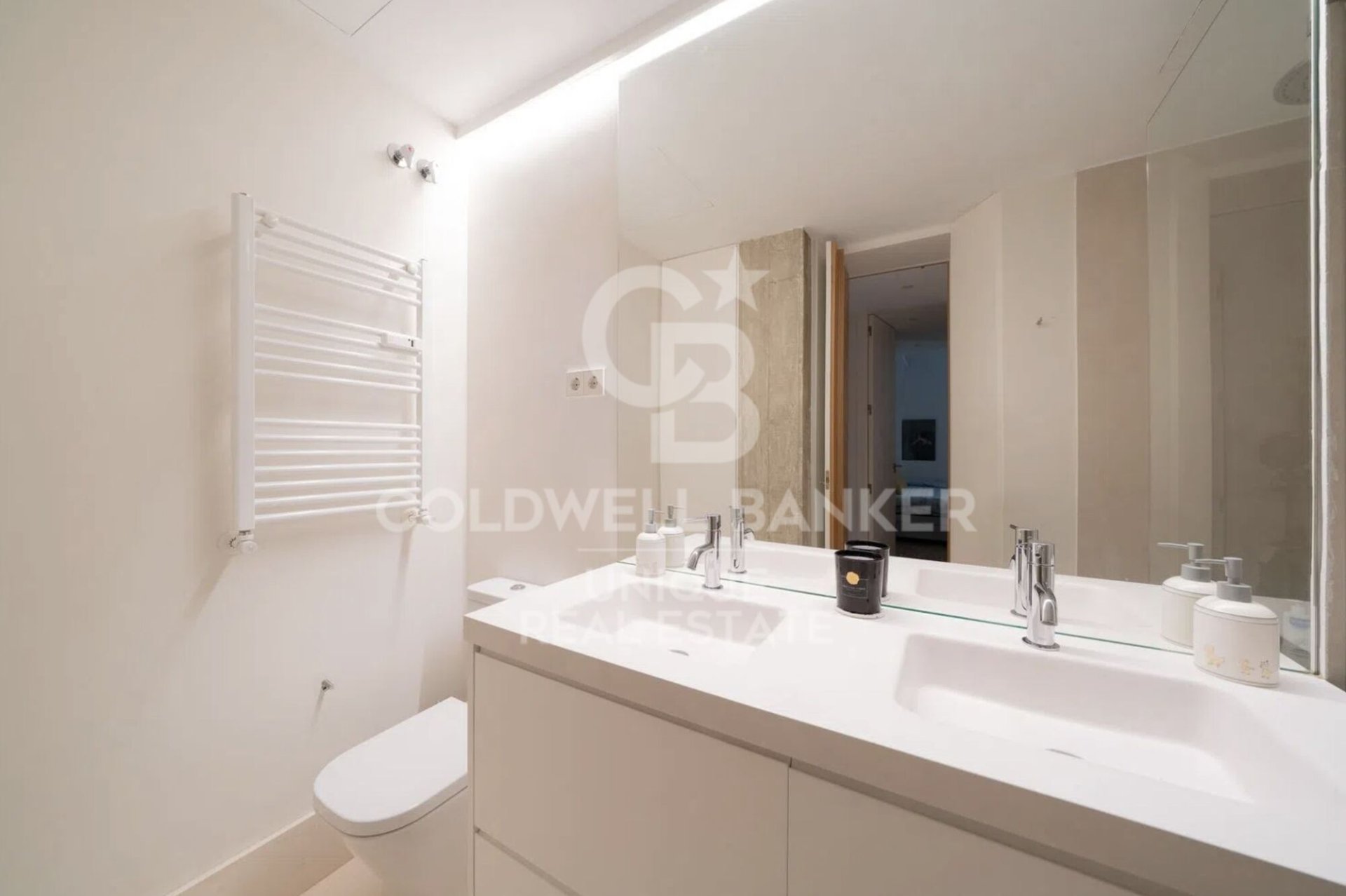 Apartment à Madrid, Espagne 4 chambres, 160 m2 No. 178846