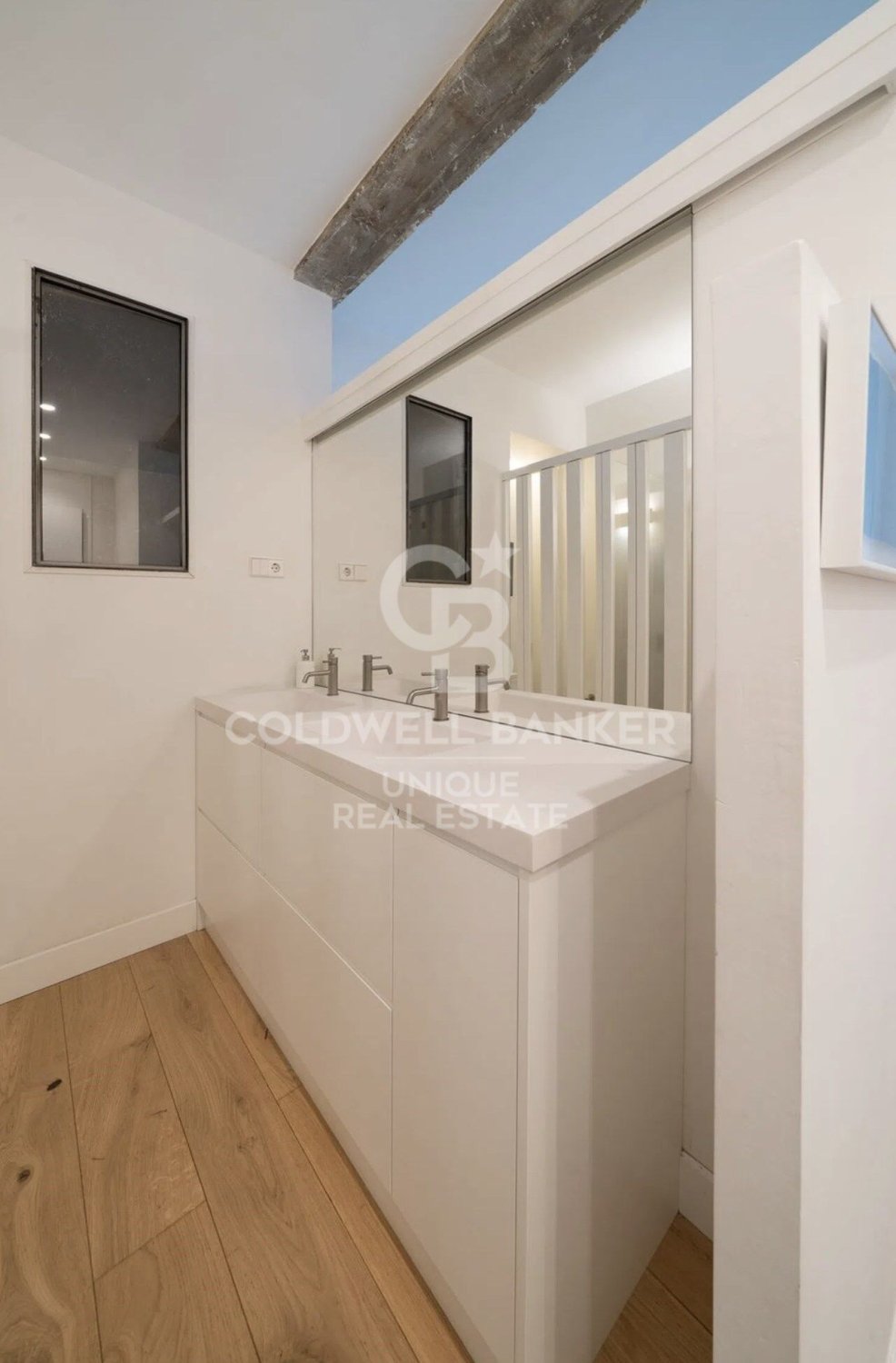 Apartment à Madrid, Espagne 4 chambres, 160 m2 No. 178846