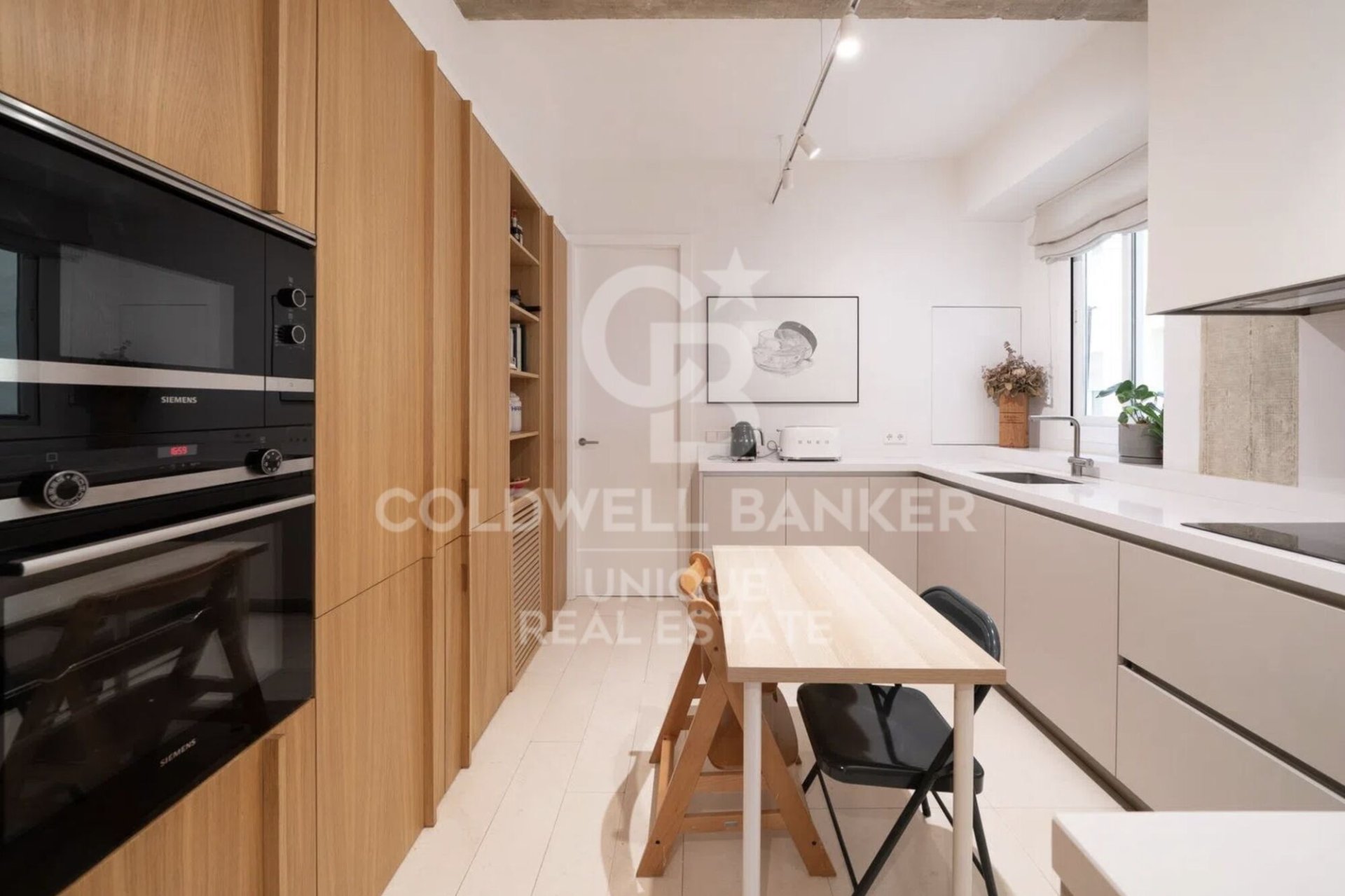 Apartment à Madrid, Espagne 4 chambres, 160 m2 No. 178846