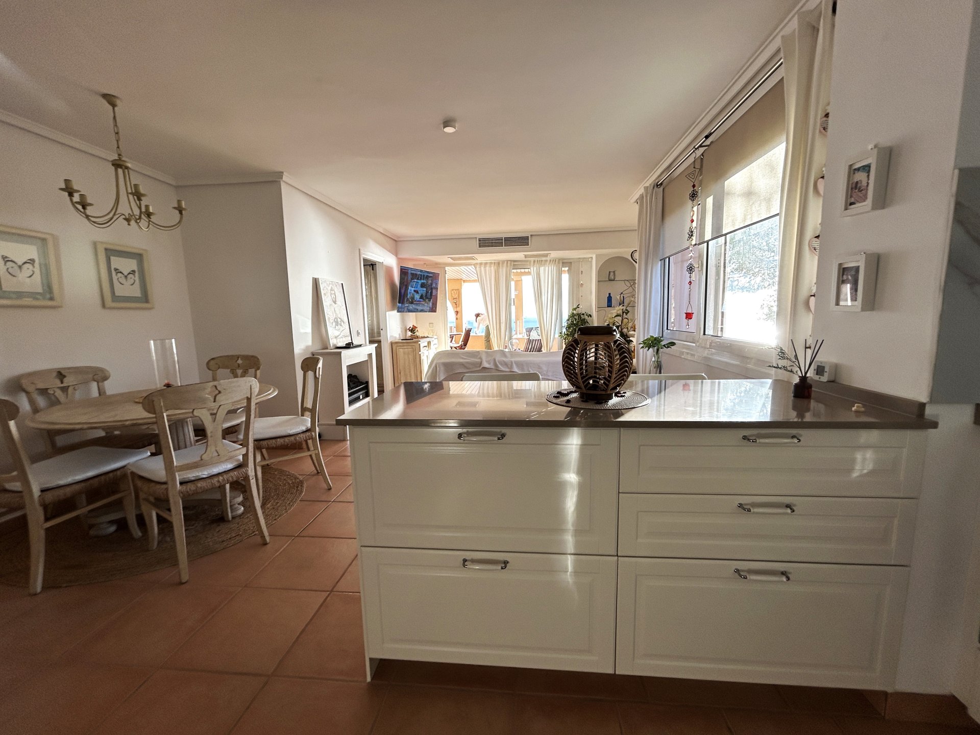 Apartamento en Illetes (Ses), Mallorca, España 2 dormitorios, 80 m2 No. 190525