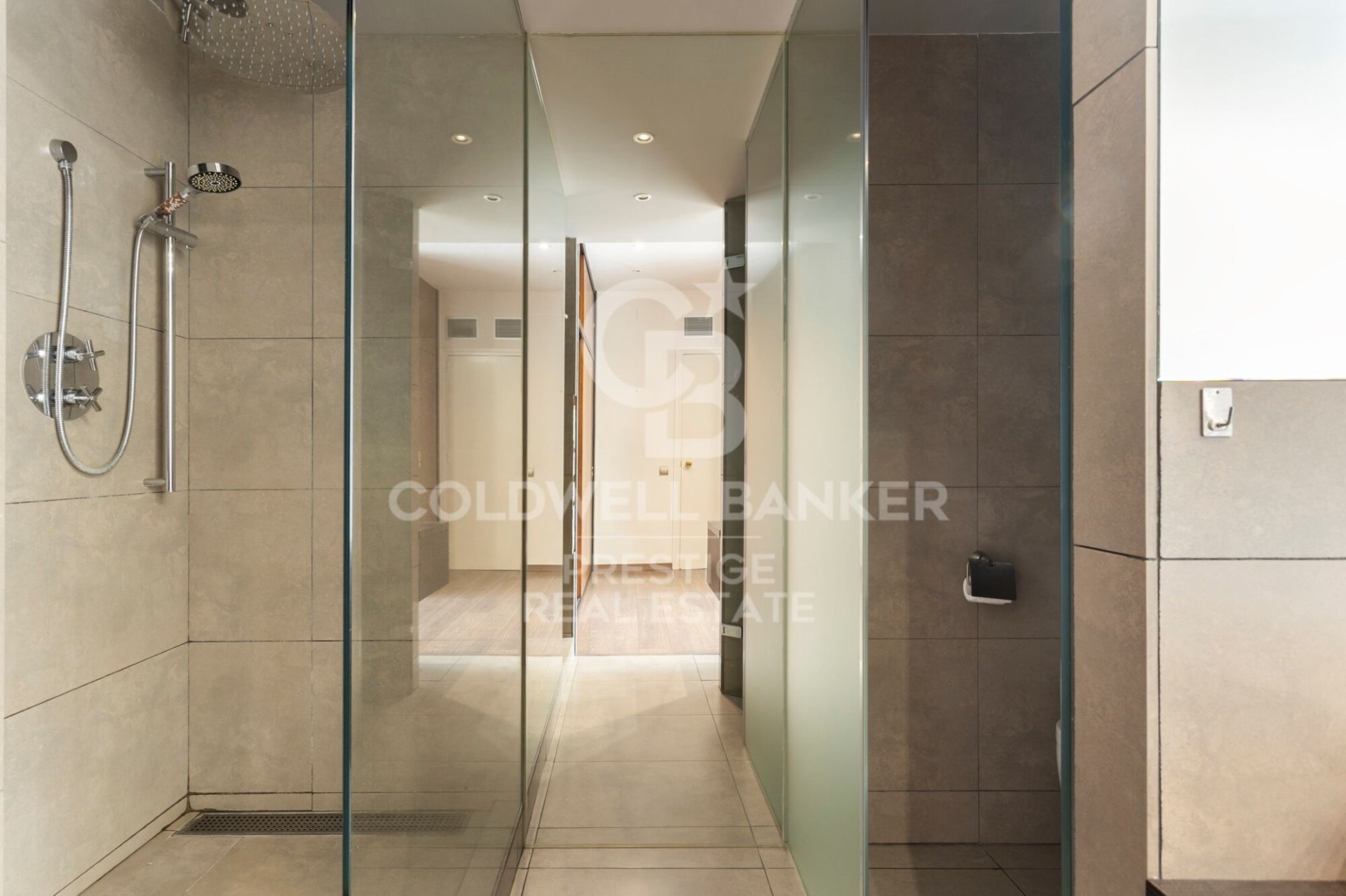 Penthouse à Barcelona, Espagne 4 chambres, 231 m2 No. 157658