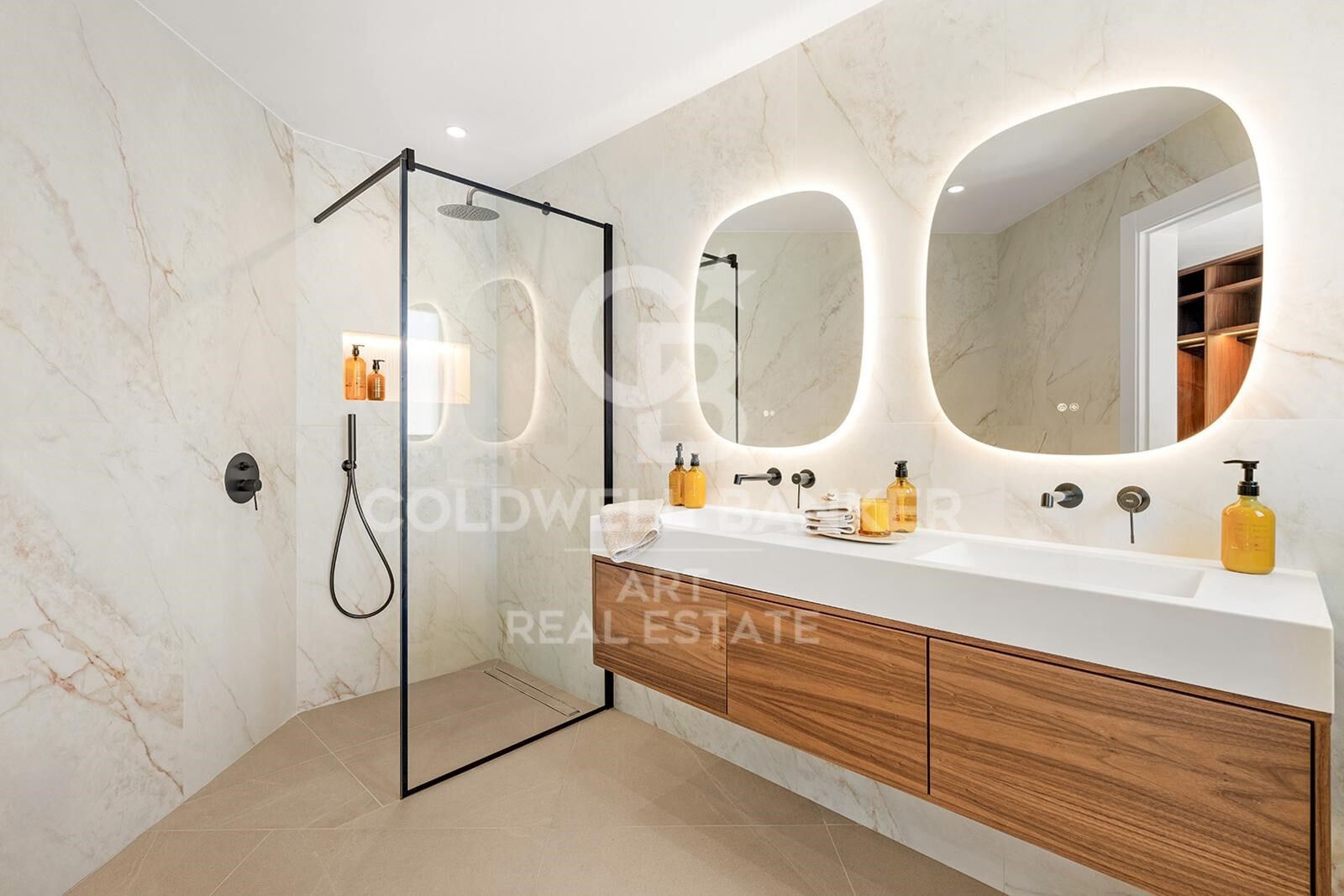 Villa in Marbella, Malaga, Spain 4 bedrooms, 263 sq.m. No. 157657