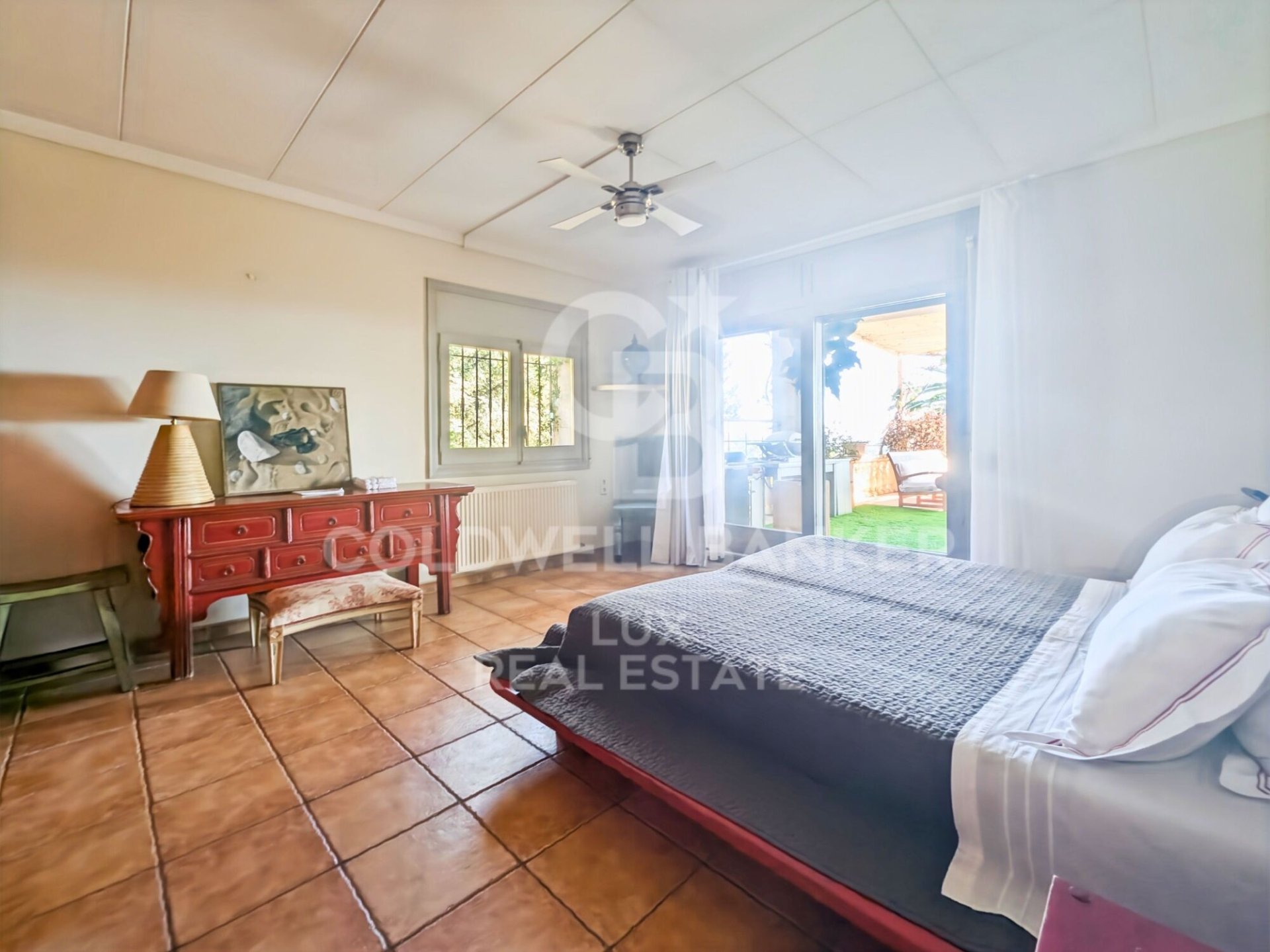 Вилла в Пау, Герона, Испания 8 спален, 408м2 №157659