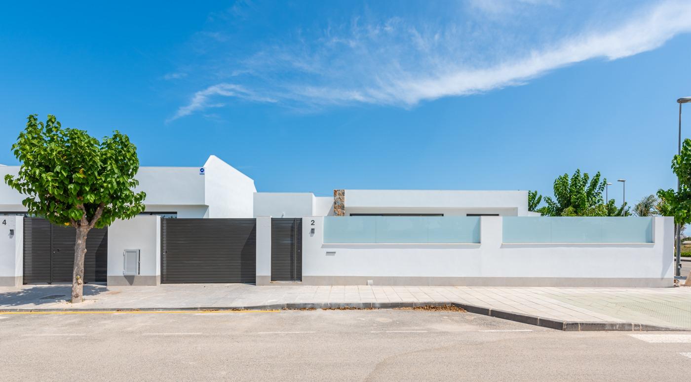 Villa in Los Alcazares, Murcia, Spain 3 bedrooms, 142 sq.m. No. 111375