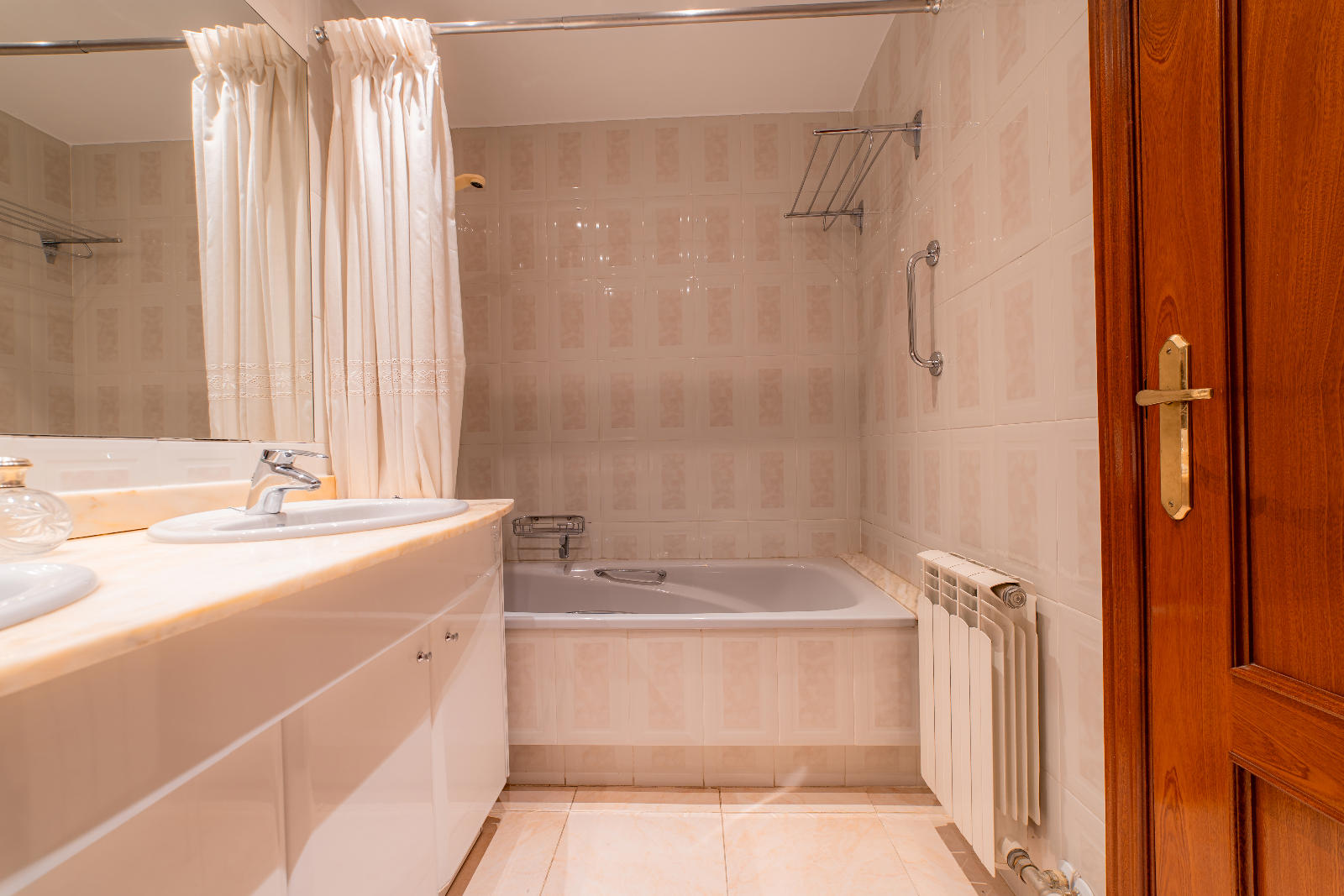 House in Vilassar de Mar, Barcelona, Spanien 4 Schlafzimmer, 290 m2 Nr. 141093