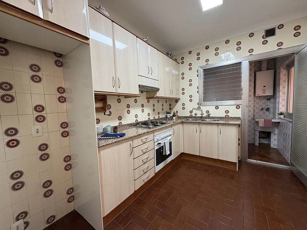 Apartamento en Barcelona, España 3 dormitorios, 80 m2 No. 141090