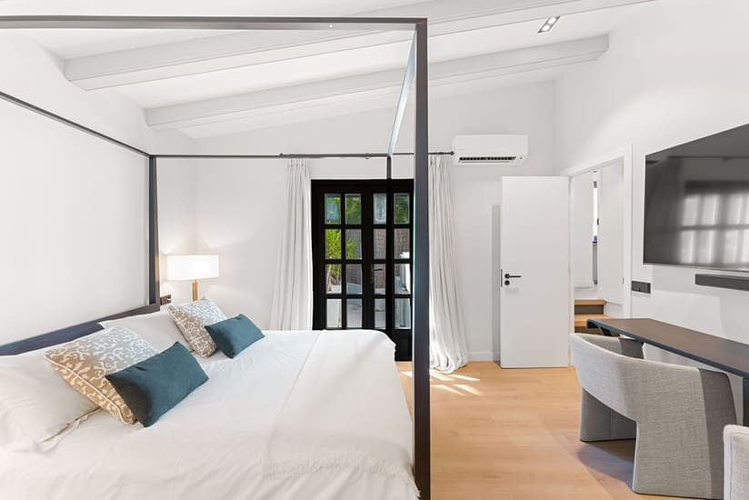 Villa in Mallorca, Spain 4 bedrooms, 269 sq.m. No. 147787