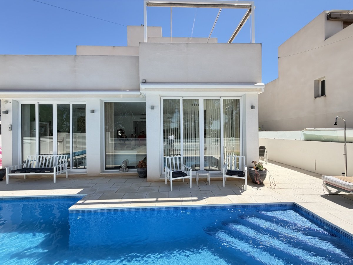 Willa w Mil Palmeras, Alicante, Hiszpania 4 sypialnie, 160 mkw. nr 195439