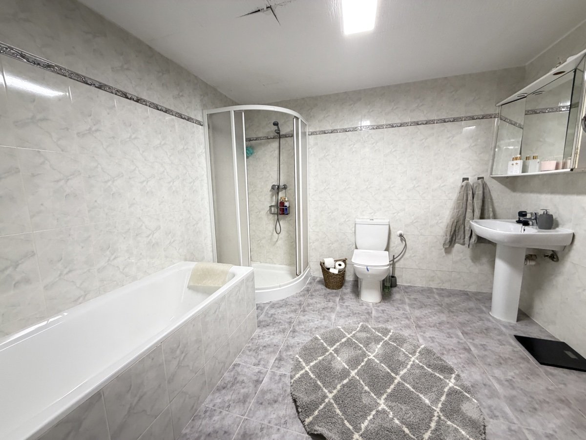 Bungalowi San Luis, Alicante, Espanja 3 makuuhuonetta, 142 m2 No. 195438