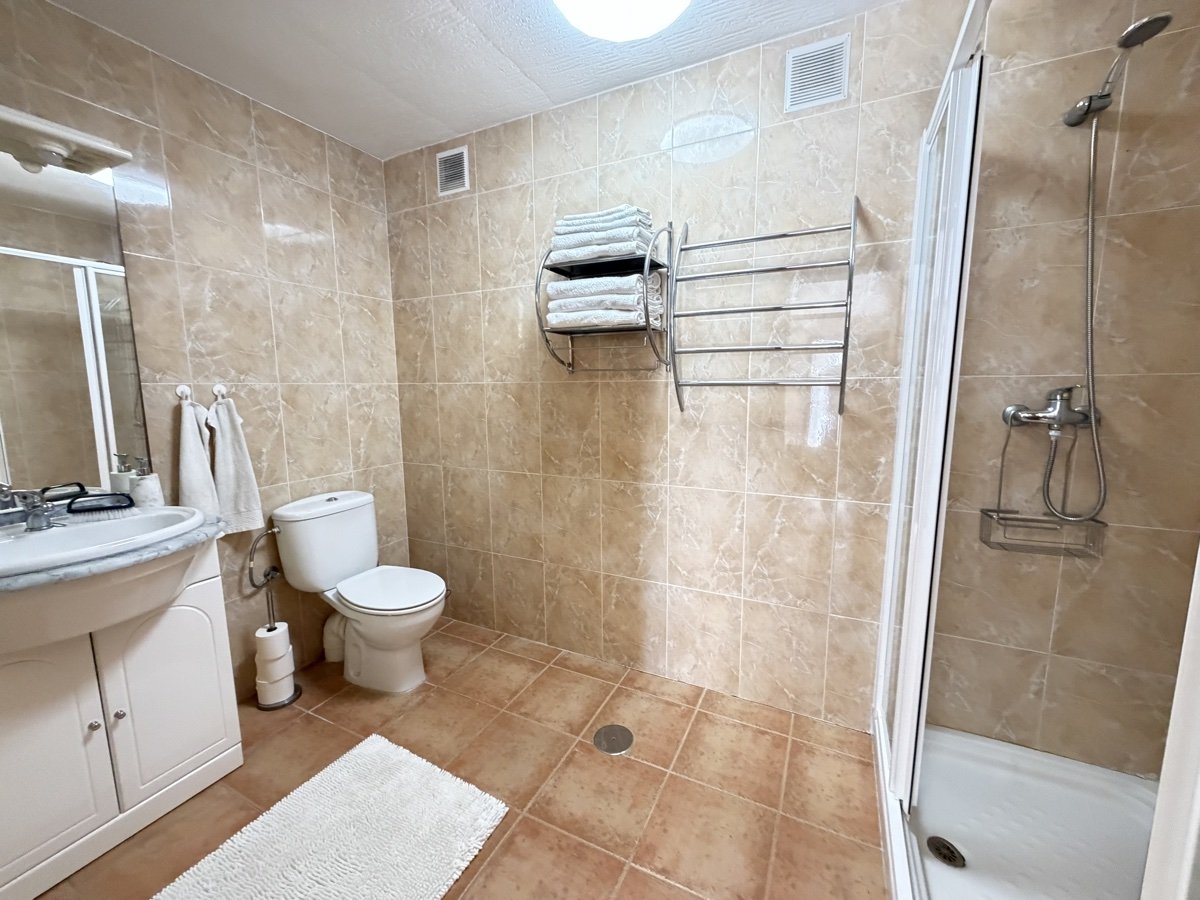 Bungalowi San Luis, Alicante, Espanja 3 makuuhuonetta, 142 m2 No. 195438