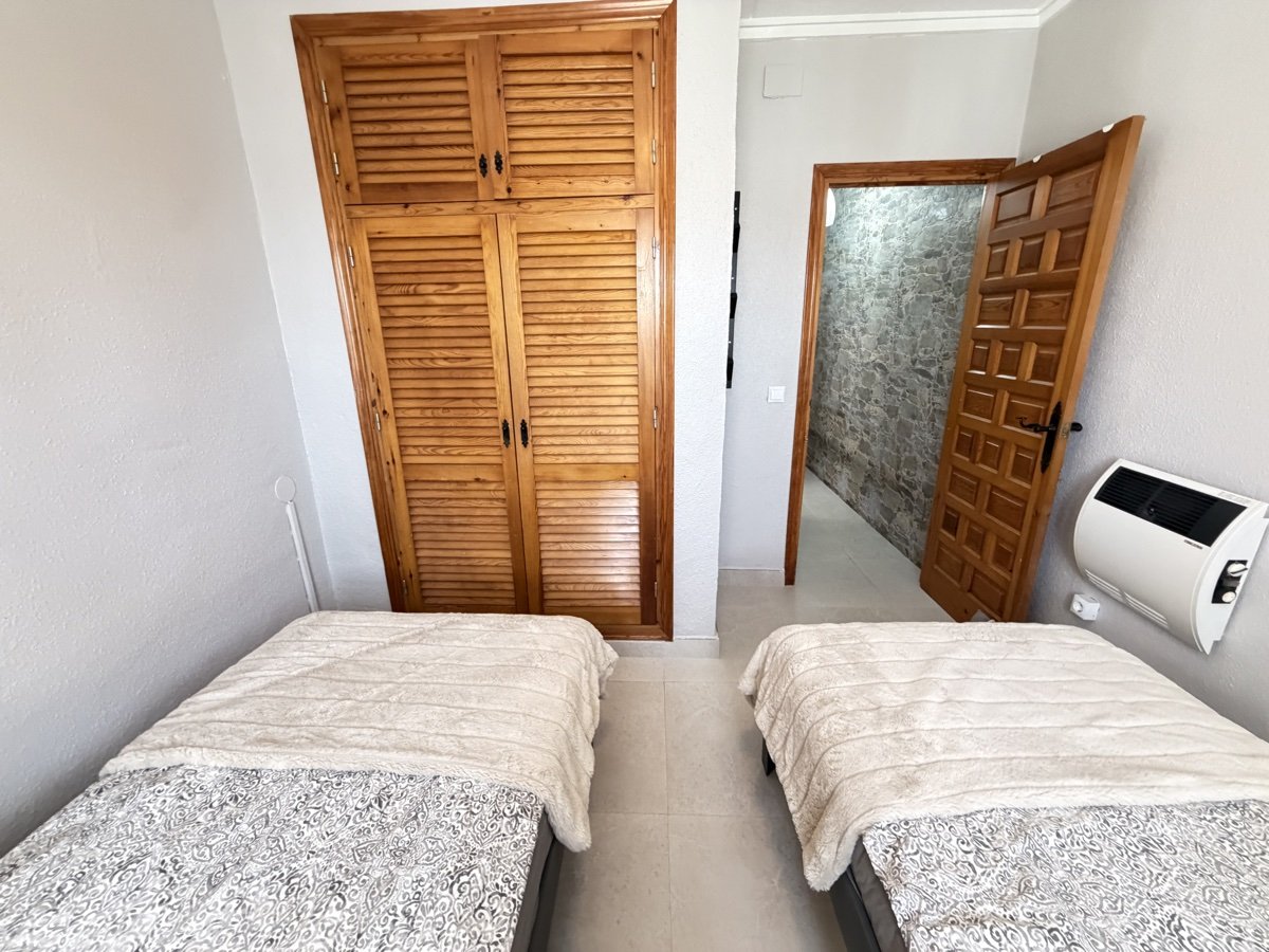 Bungalowi San Luis, Alicante, Espanja 3 makuuhuonetta, 142 m2 No. 195438