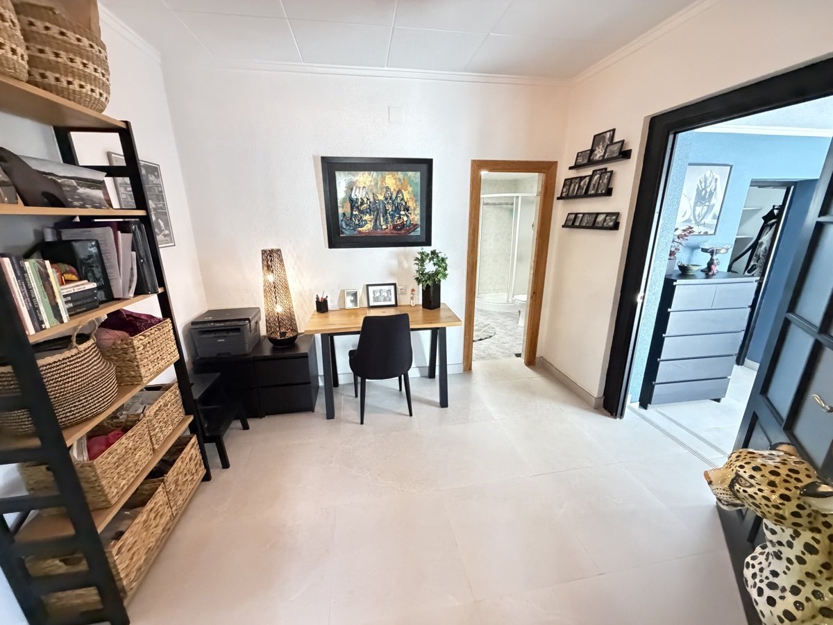 Bungalowi San Luis, Alicante, Espanja 3 makuuhuonetta, 142 m2 No. 195438