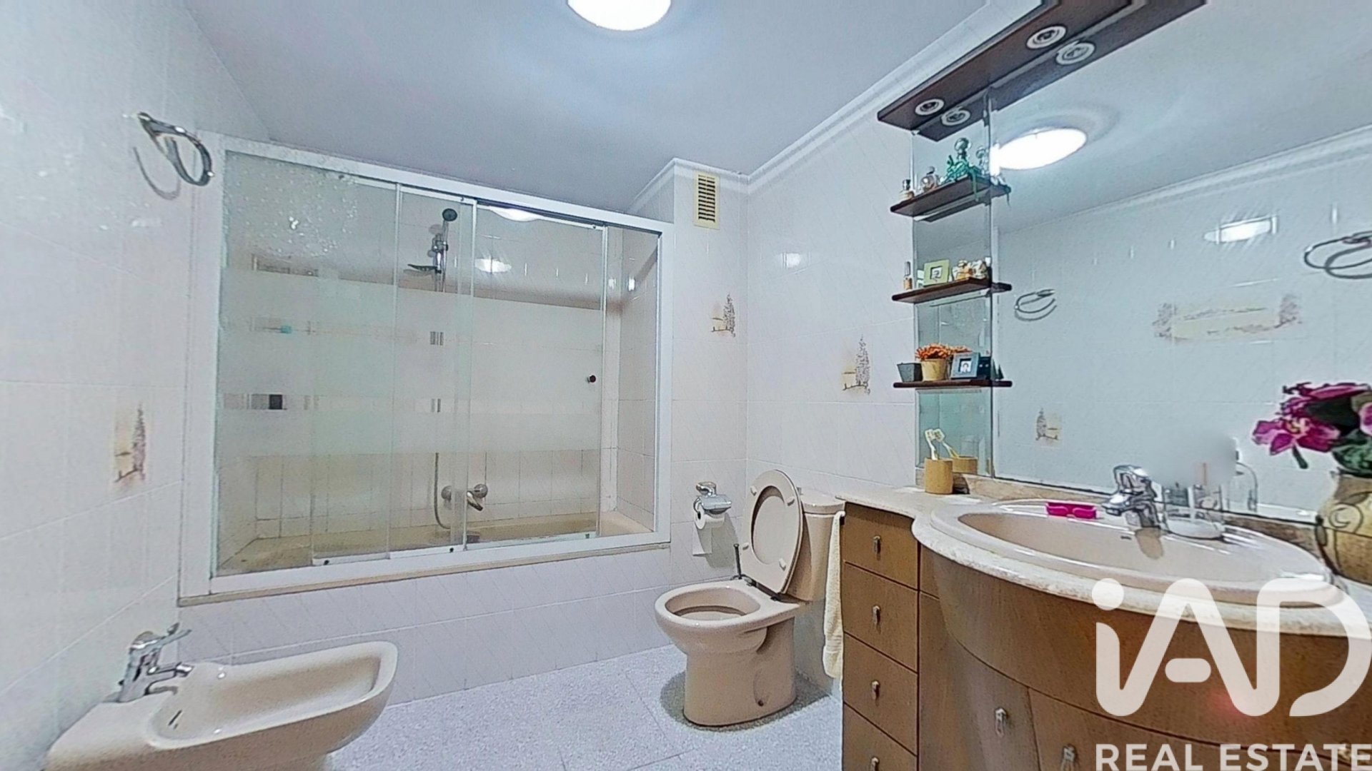 Townhouse in Vila-real, Castellon, Spain 6 bedrooms, 270 sq.m. No. 172910
