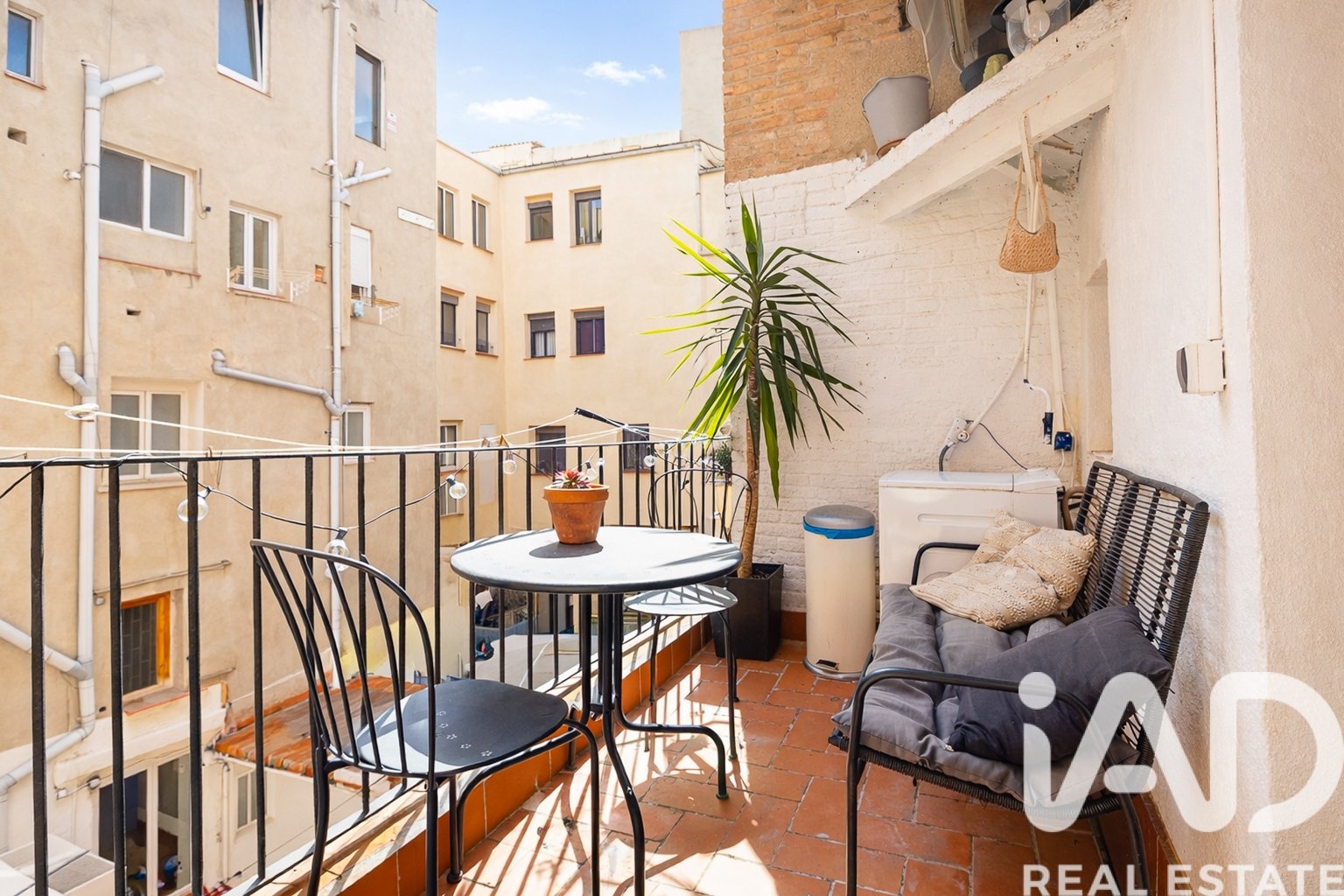 Wohnung in Barcelona, Spanien 2 Schlafzimmer, 54 m2 Nr. 172913