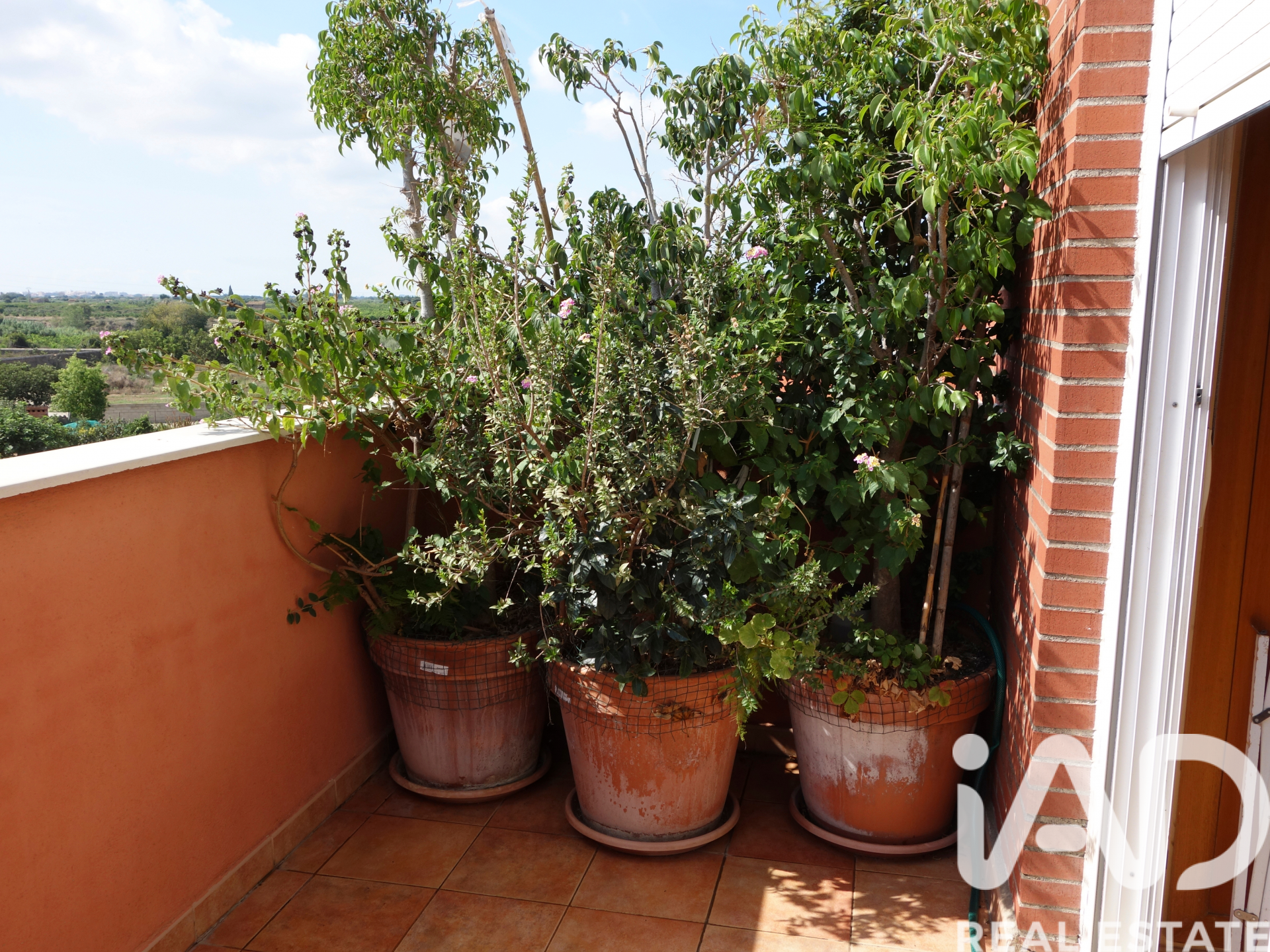 Kaupunkipientalo Almassora, Castellon, Espanja 3 makuuhuonetta, 141 m2 No. 172915