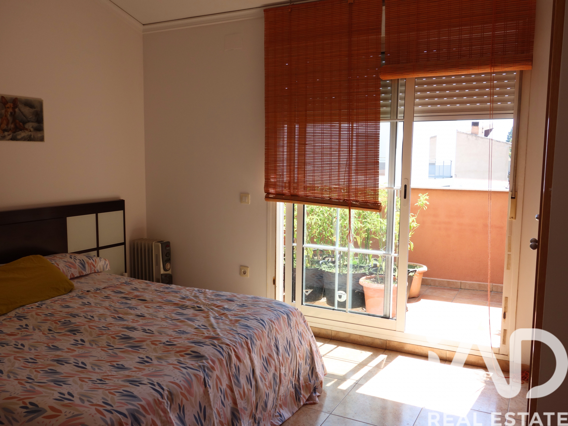 Kaupunkipientalo Almassora, Castellon, Espanja 3 makuuhuonetta, 141 m2 No. 172915