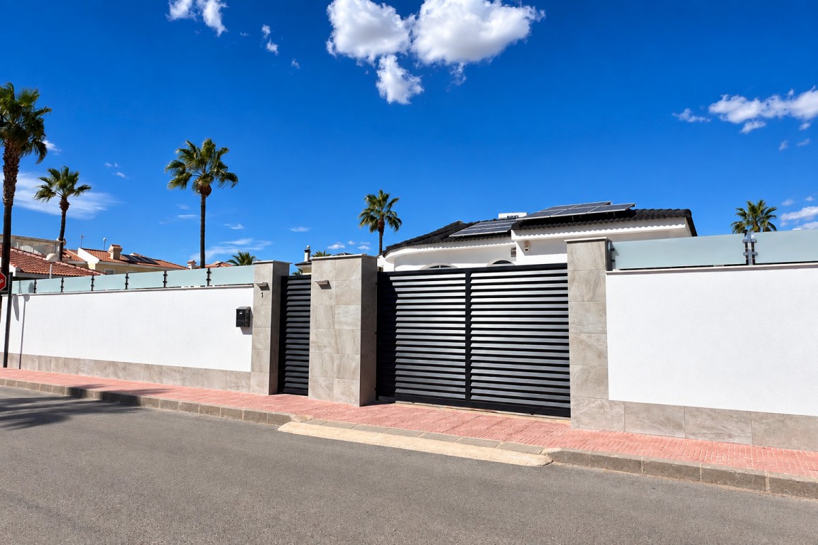 Villa in Ciudad Quesada, Alicante, Spanien 4 Schlafzimmer, 165 m2 Nr. 196156