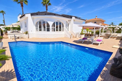 Villa en Ciudad Quesada, Alicante, España 4 dormitorios, 165 m2 No. 196156