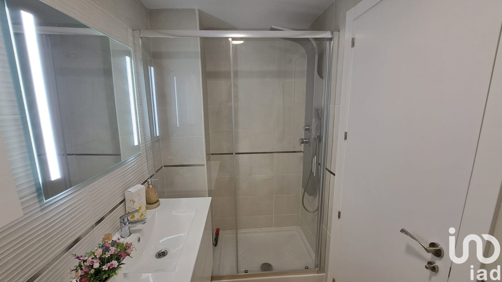 Propiedad comercial en La Ribera De Cabanes, Castellón, España 2 dormitorios, 133 m2 No. 153863