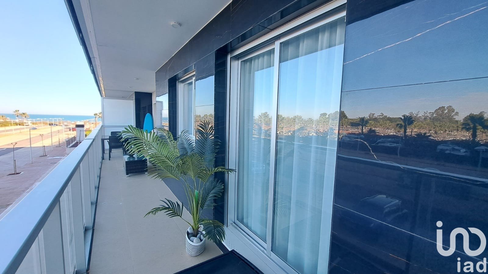 Propiedad comercial en La Ribera De Cabanes, Castellón, España 2 dormitorios, 133 m2 No. 153863