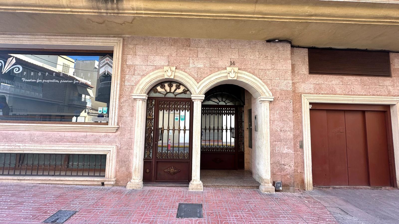 Квартира в Торревьеха, Аликанте, Испания 4 спальни, 189м2 №155654