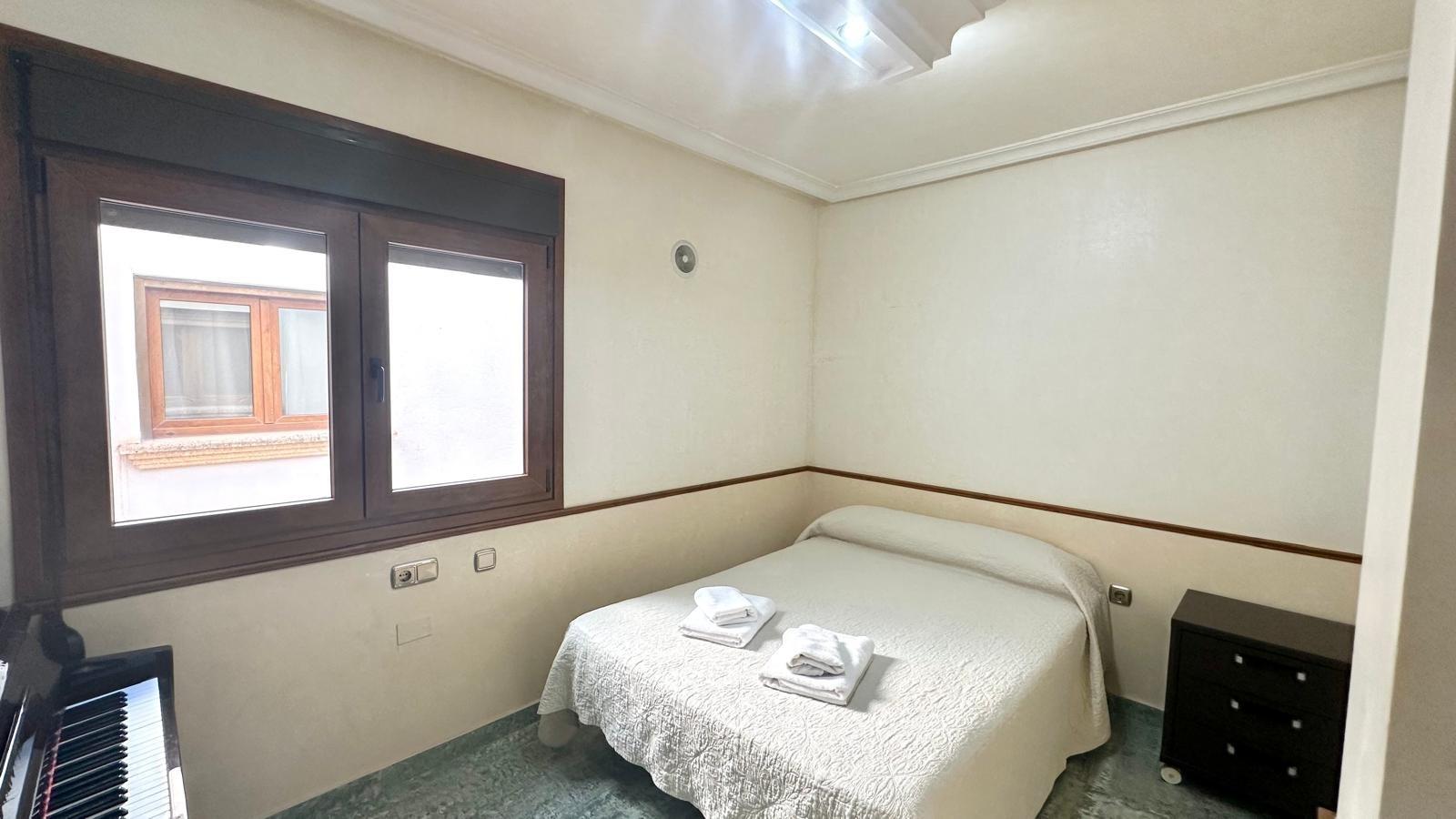 Квартира в Торревьеха, Аликанте, Испания 4 спальни, 189м2 №155654