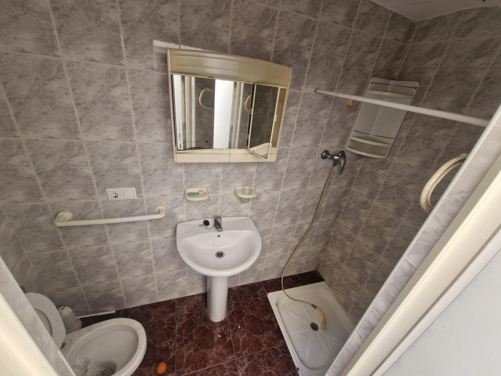 Radhus i Torrevieja, Alicante, Spanien 4 sovrum, 156 kvm. Nr. 155655