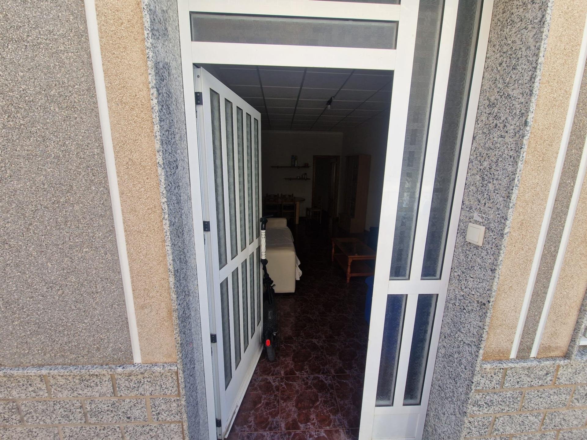 Radhus i Torrevieja, Alicante, Spanien 4 sovrum, 156 kvm. Nr. 155655