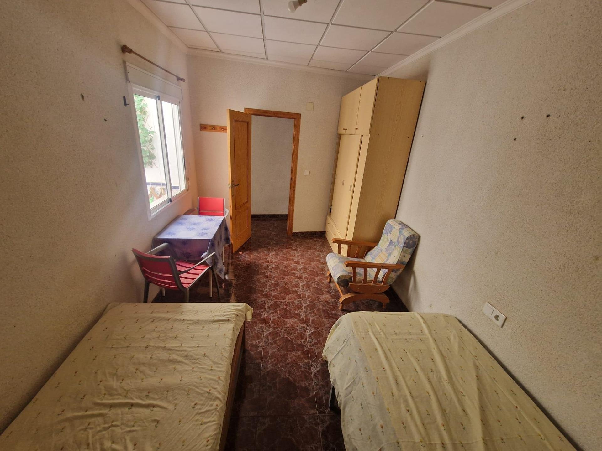 Radhus i Torrevieja, Alicante, Spanien 4 sovrum, 156 kvm. Nr. 155655