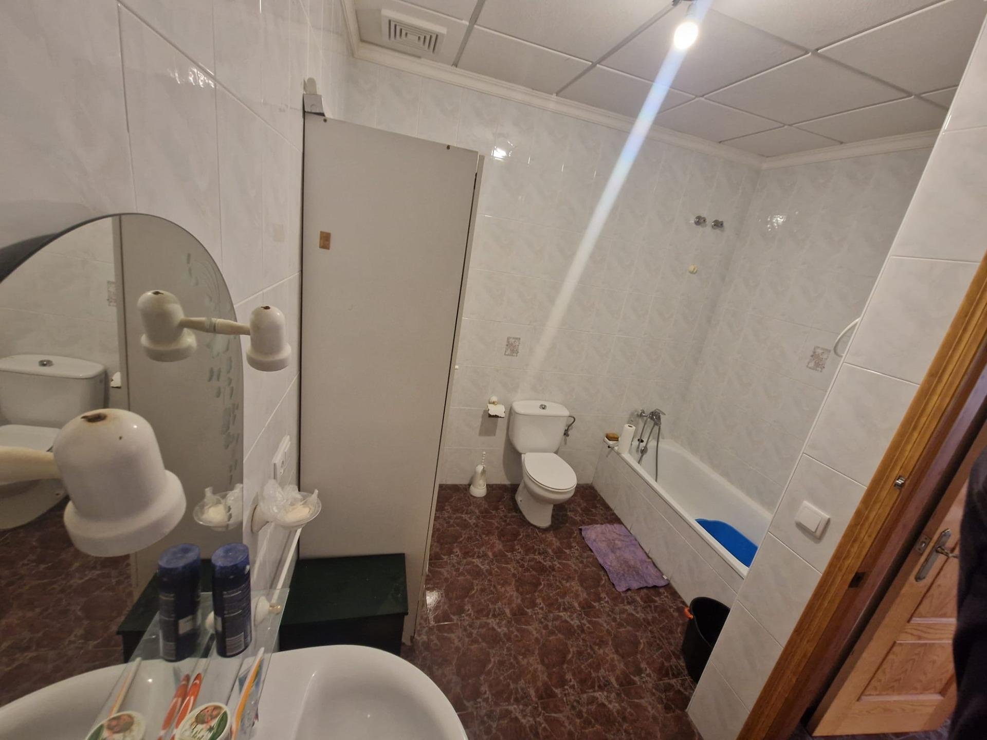 Radhus i Torrevieja, Alicante, Spanien 4 sovrum, 156 kvm. Nr. 155655