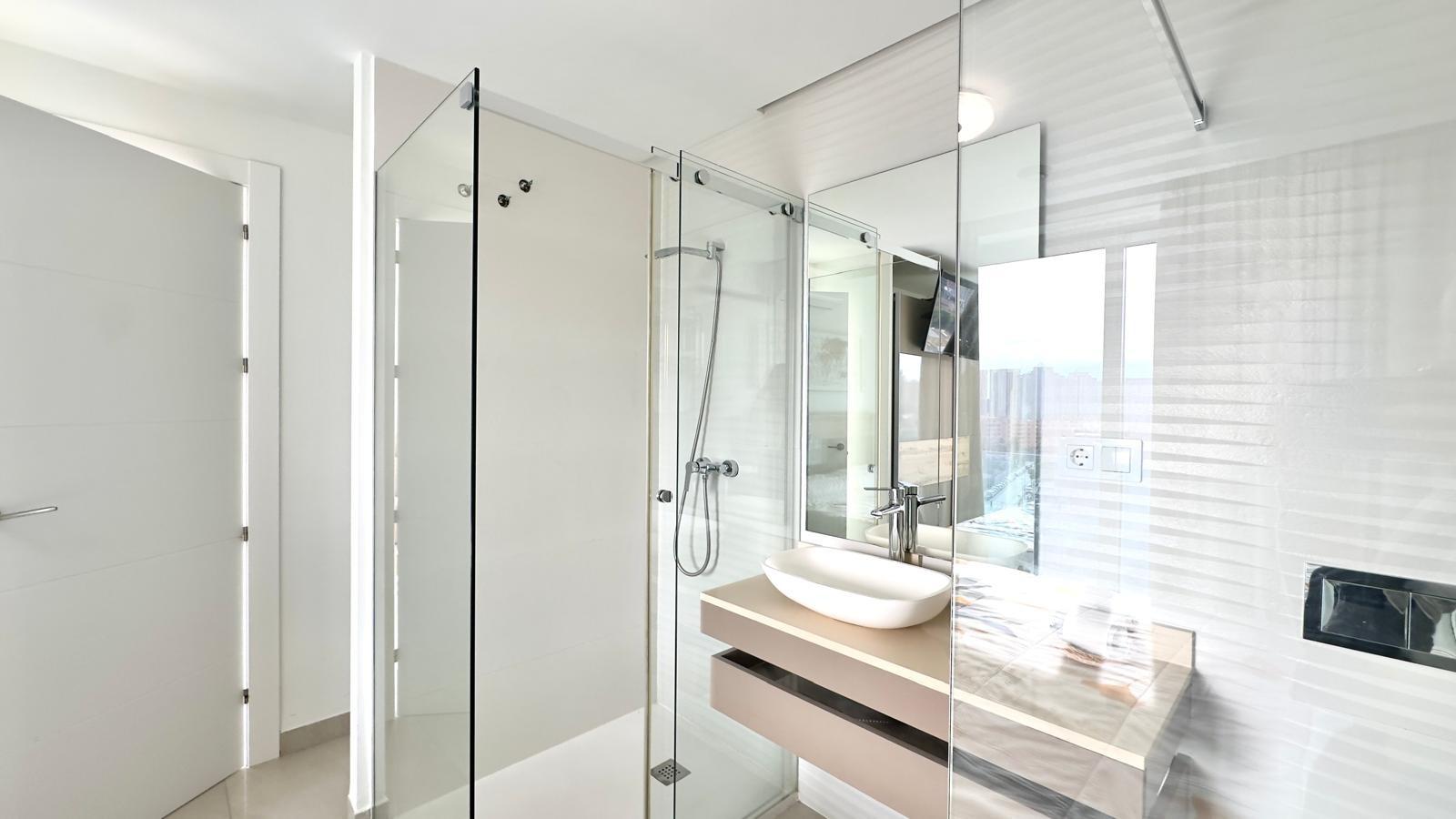 Квартира в Финестрат, Аликанте, Испания 2 спальни, 97м2 №155658