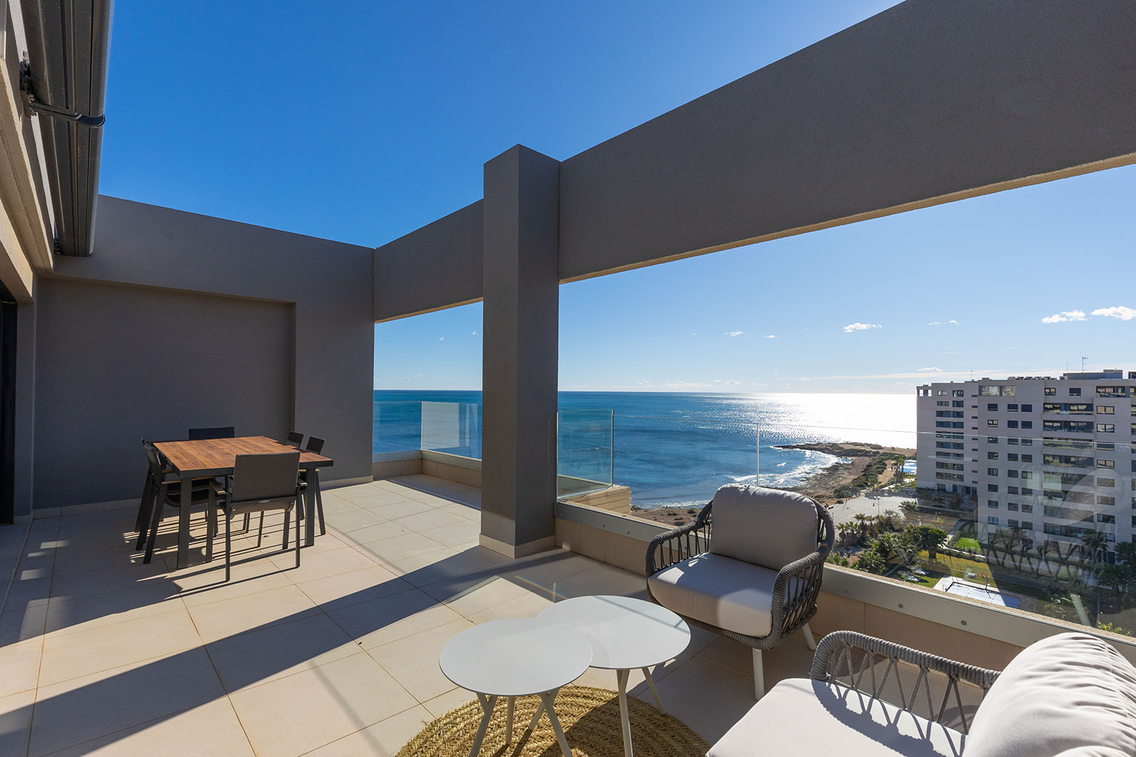 Penthouse w Punta Prima, Alicante, Hiszpania 3 sypialnie, 139 mkw. nr 144528