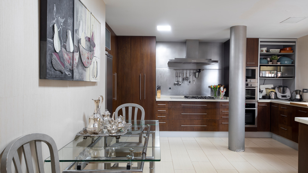 Talo Malaga, Espanja 5 makuuhuonetta, 454 m2 No. 66092