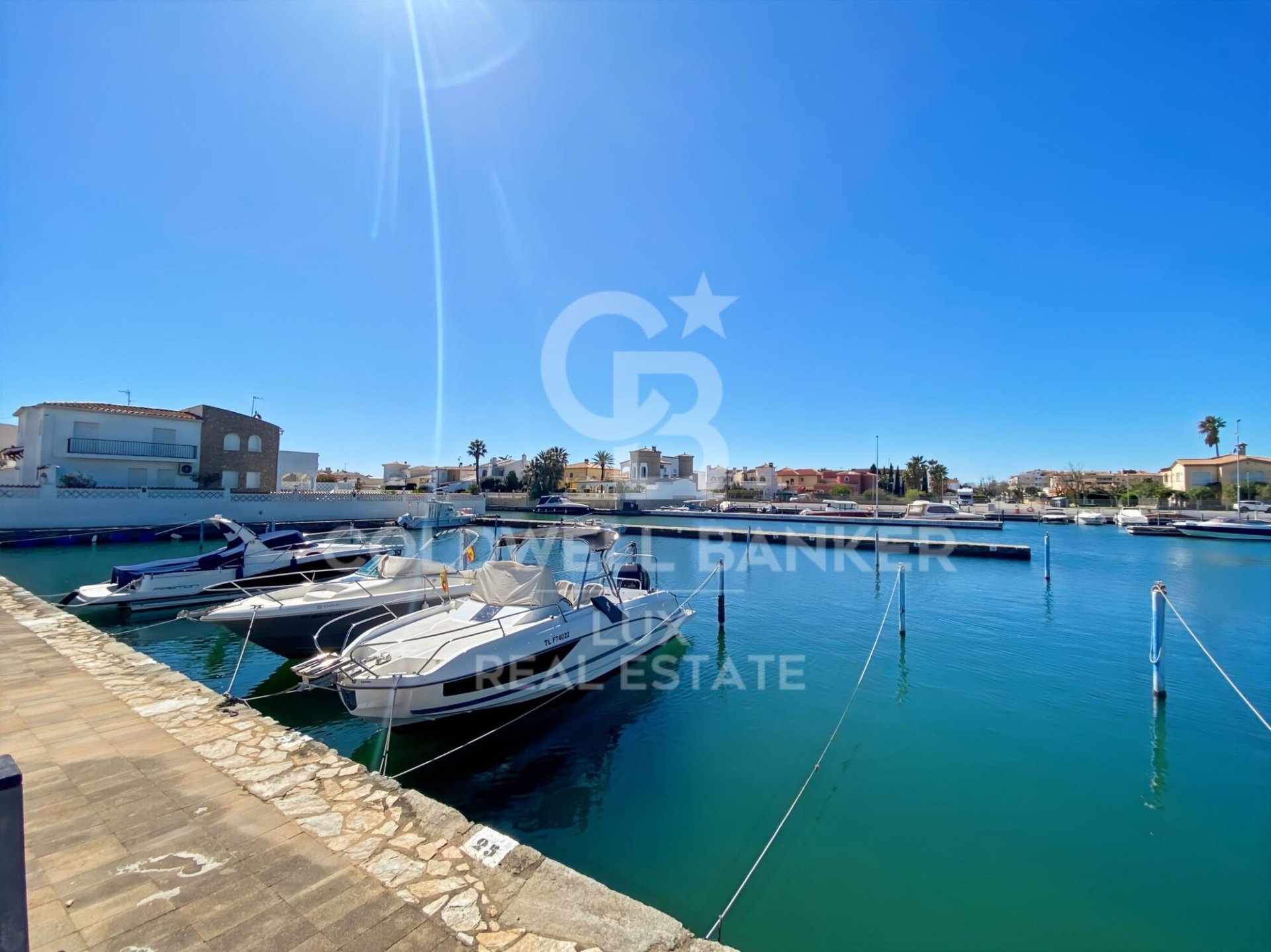 House in Empuriabrava, Girona, Spain 3 bedrooms, 211 sq.m. No. 159966