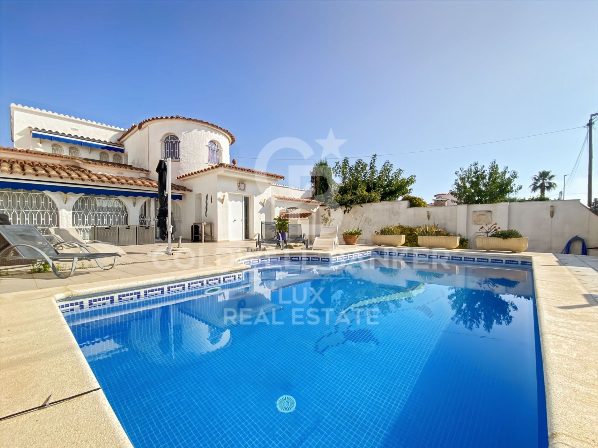 House in Empuriabrava, Girona, Spain 3 bedrooms, 211 sq.m. No. 159966