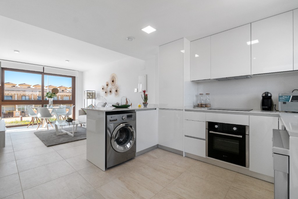 Apartamento en San Pedro del Pinatar, Murcia, España 2 dormitorios, 116 m2 No. 144931
