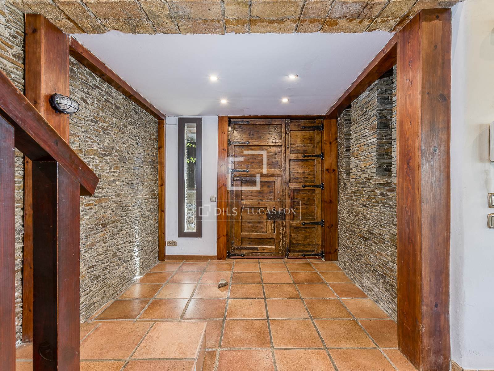 Villa in Barcelona, Spain 6 bedrooms, 402 sq.m. No. 150596