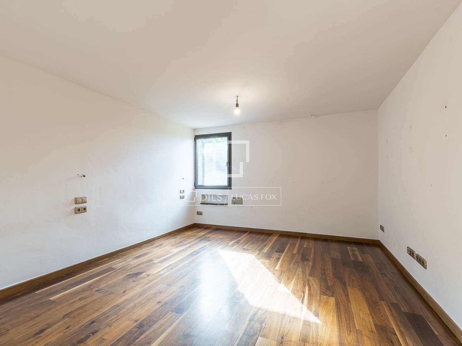 Villa in Barcelona, Spain 6 bedrooms, 402 sq.m. No. 150596