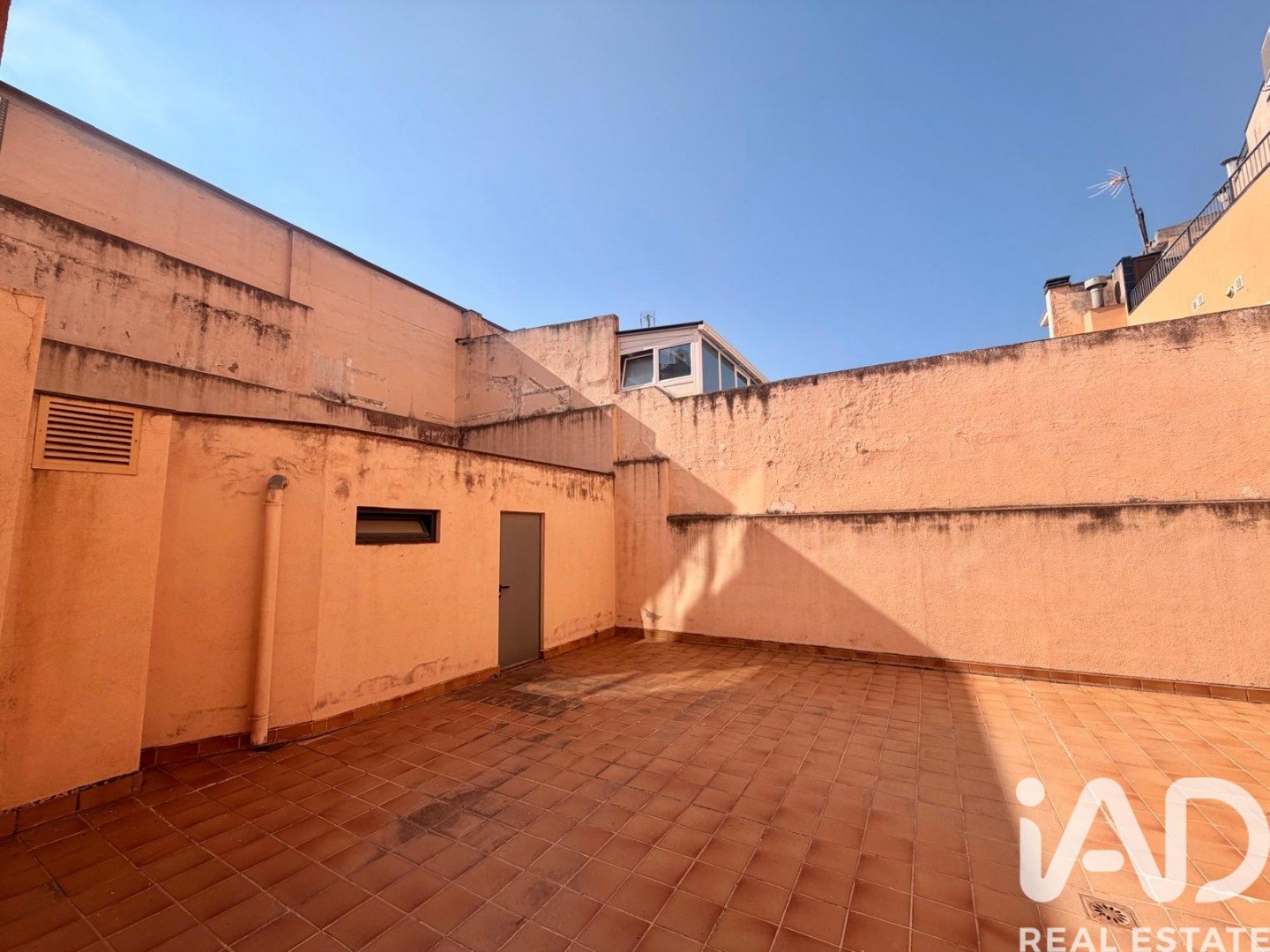 Komerciāls īpašums Castellar Del Valles, Barcelona, Spānijā 167 m2 Nr. 193526