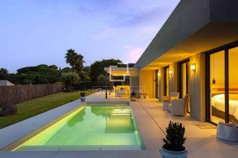 Huvila Sant Vicenc De Montalt, Barcelona, Espanja 3 makuuhuonetta, 258 m2 No. 193666