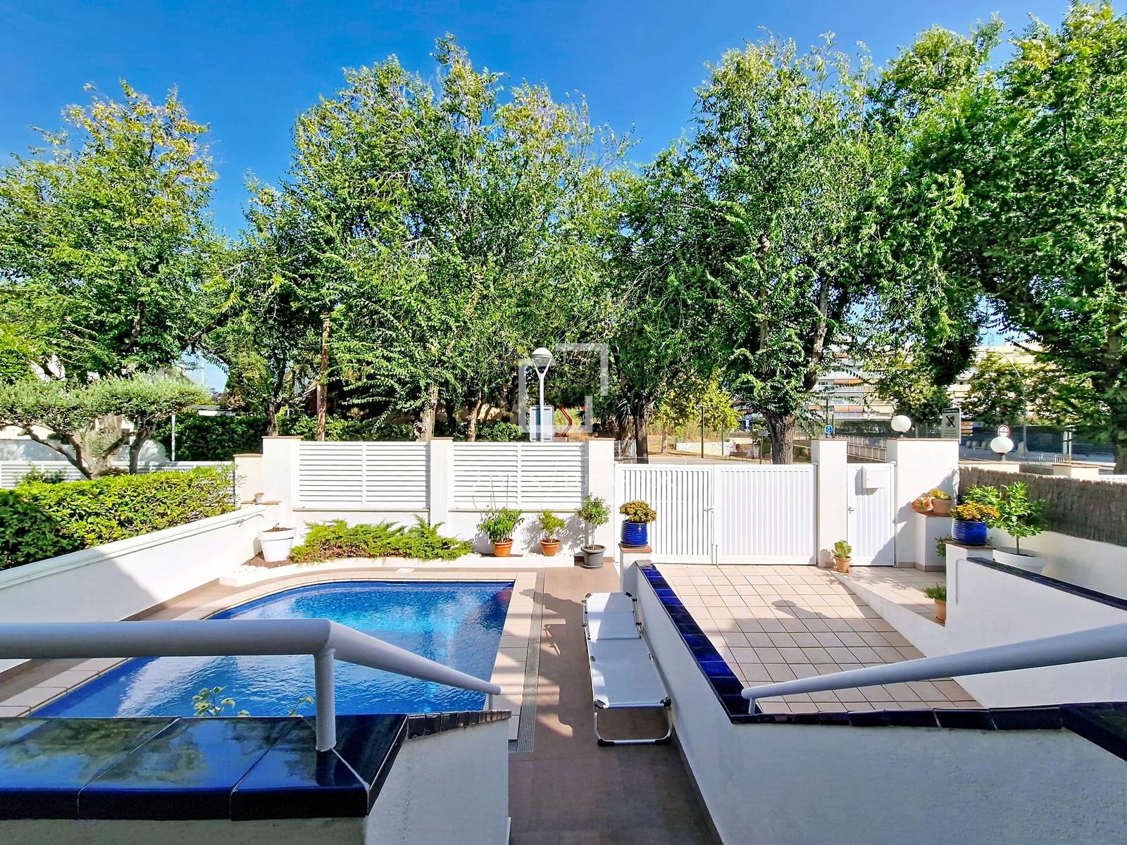 Huvila Vilanova i la Geltru, Barcelona, Espanja 5 makuuhuonetta, 289 m2 No. 193668