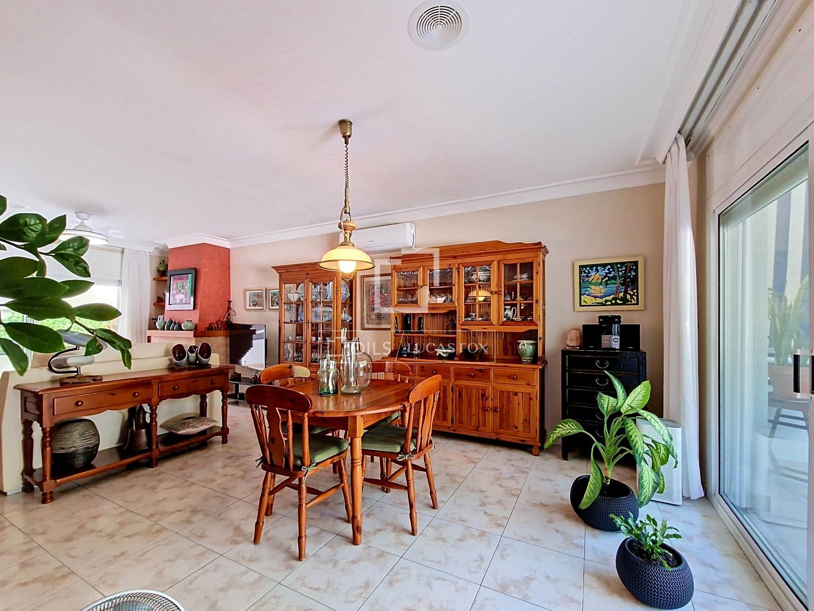 Huvila Vilanova i la Geltru, Barcelona, Espanja 5 makuuhuonetta, 289 m2 No. 193668