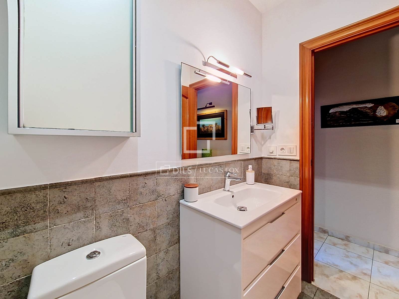 Huvila Vilanova i la Geltru, Barcelona, Espanja 5 makuuhuonetta, 289 m2 No. 193668