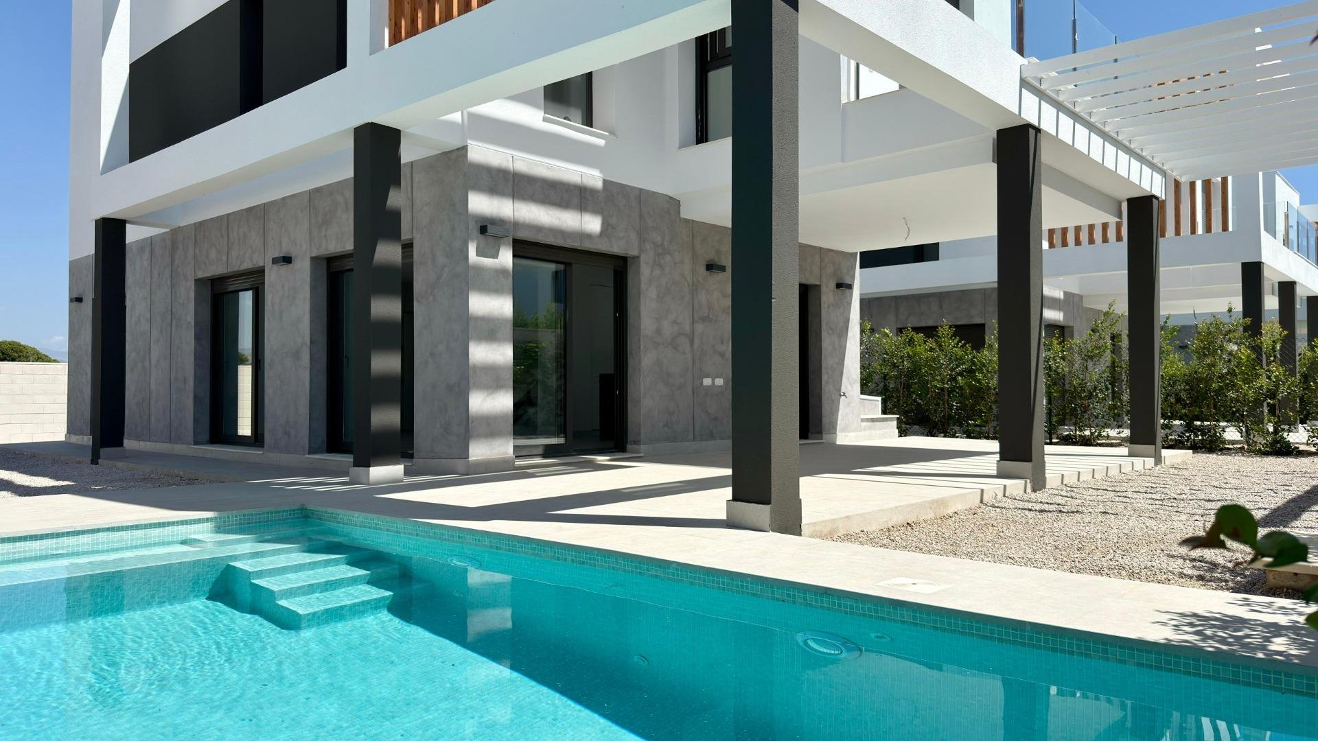Villa i Mutxamel, Alicante, Spanien 4 sovrum, 224 kvm. Nr. 193592
