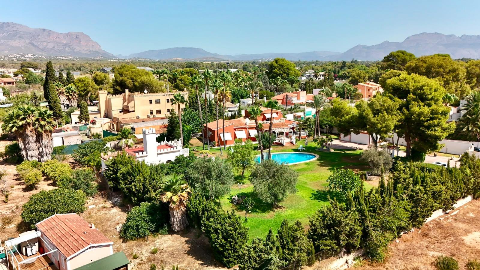 Villa à Benidorm, Alicante, Espagne 5 chambres, 465 m2 No. 193590