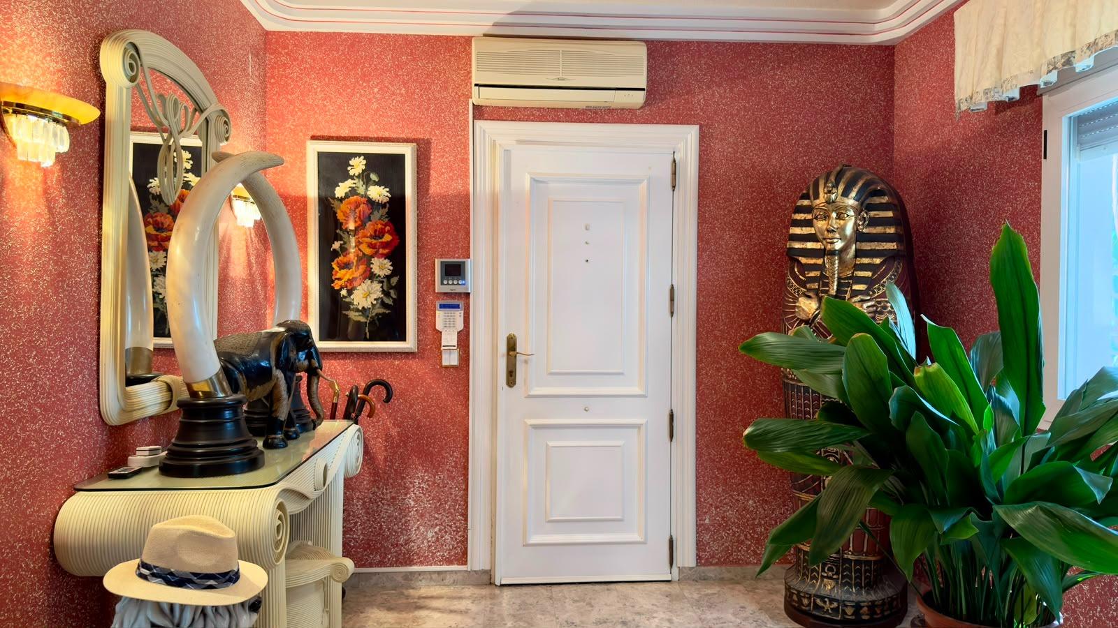 Villa à Benidorm, Alicante, Espagne 5 chambres, 465 m2 No. 193590