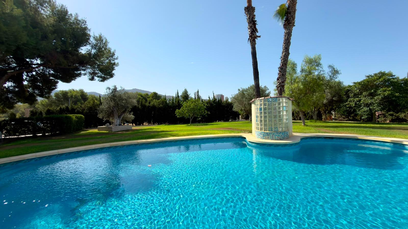 Villa à Benidorm, Alicante, Espagne 5 chambres, 465 m2 No. 193590